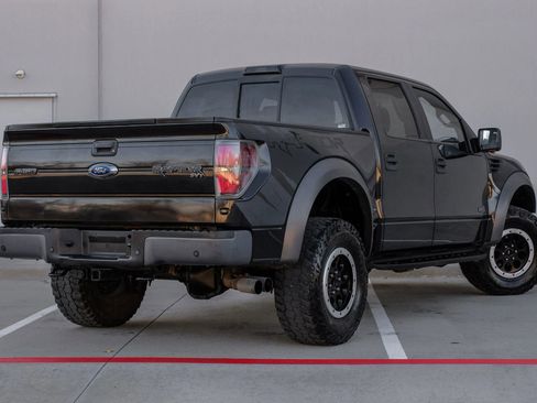 Used 2013 Ford F150 Raptor w/ Luxury Equipment Group image 3