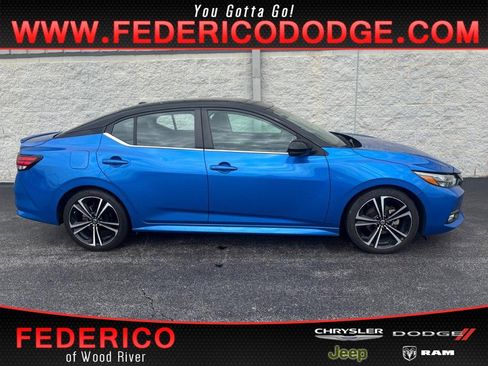 Used 2023 Nissan Sentra SR w/ Electronics Package FWD image 1