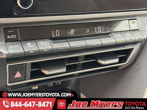 Used 2025 Toyota Camry LE image 20