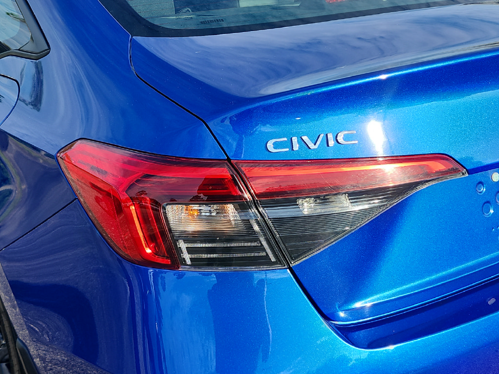 Used 2024 Honda Civic Sport image 15