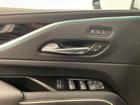 Used 2022 Cadillac Escalade Sport w/ Touring Package image 19