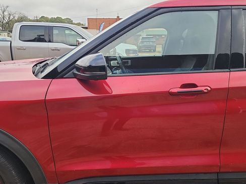 Used 2022 Ford Explorer ST w/ Equipment Group 401A image 10