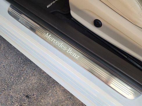 Used 2020 Mercedes-Benz E 450 4MATIC Cabriolet w/ AMG Line image 41