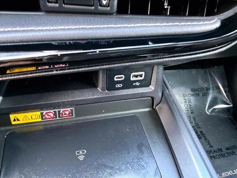 Used 2025 Lexus NX 250 FWD w/ Accessory Package (Z2) image 25