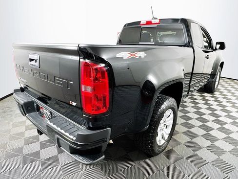 Used 2021 Chevrolet Colorado LT w/ LT Convenience Package image 7