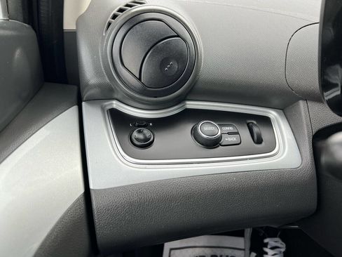 Used 2015 Chevrolet Spark LT image 41