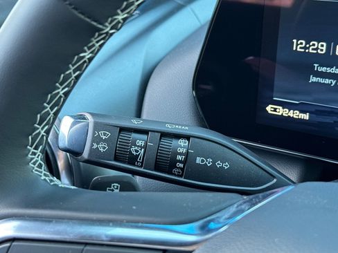 Used 2026 Chevrolet Equinox EV LT image 34