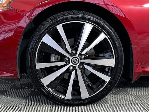 Used 2021 Nissan Altima 2.5 SR w/ SR Premium Package image 8