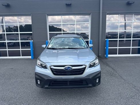 Used 2020 Subaru Outback Premium AWD/4WD image 5
