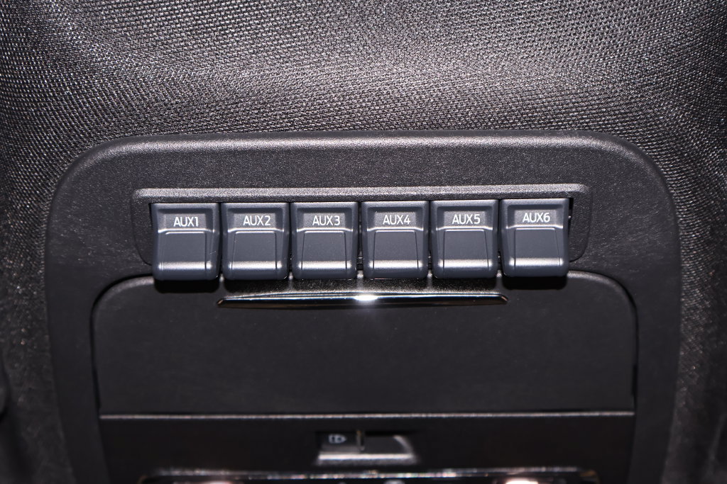 Used 2026 Ford F150 Raptor AWD/4WD image 35