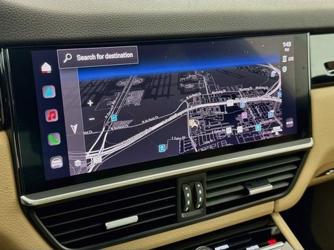 Certified 2023 Porsche Cayenne Coupe AWD/4WD image 18