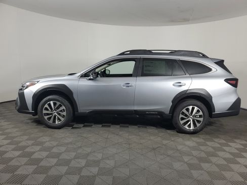 New 2025 Subaru Outback Premium image 7