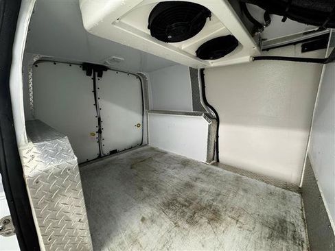 Used 2019 Ford Transit Connect XL FWD image 21