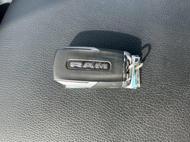 Used 2024 RAM 1500 Big Horn AWD/4WD image 34