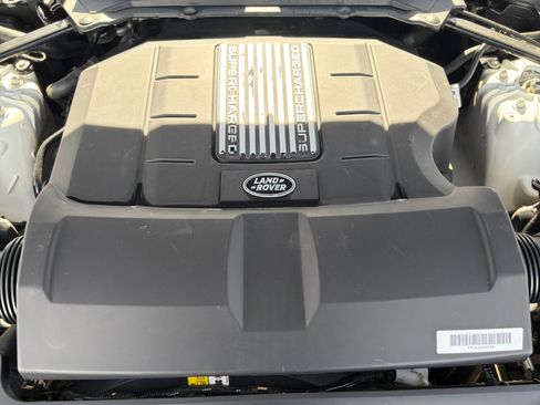 Used 2017 Land Rover Range Rover Sport HSE image 30