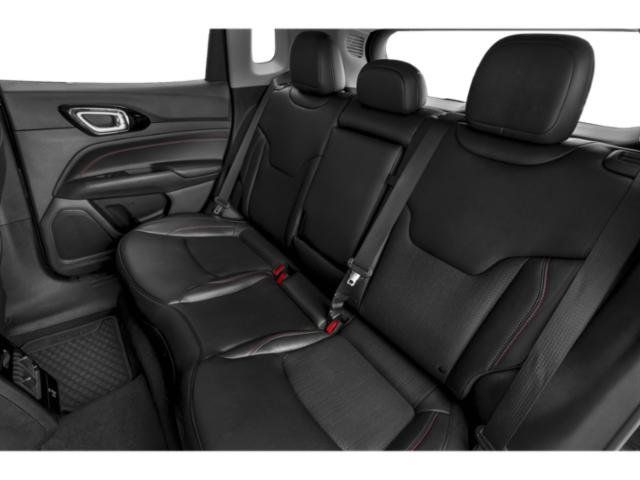 Used 2022 Jeep Compass Trailhawk AWD/4WD image 16