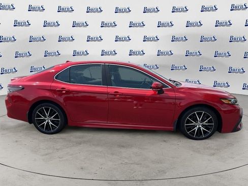 Used 2024 Toyota Camry SE AWD/4WD image 8