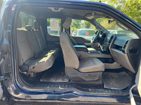 Used 2020 Ford F150 XLT w/ Equipment Group 302A Luxury AWD/4WD image 12