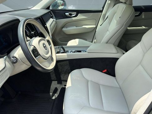 Certified 2023 Volvo XC60 B5 Plus w/ Protection Package Premier FWD image 5