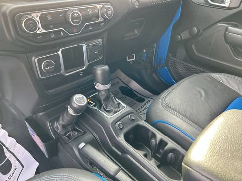 Used 2022 Jeep Wrangler Unlimited Sport AWD/4WD image 27