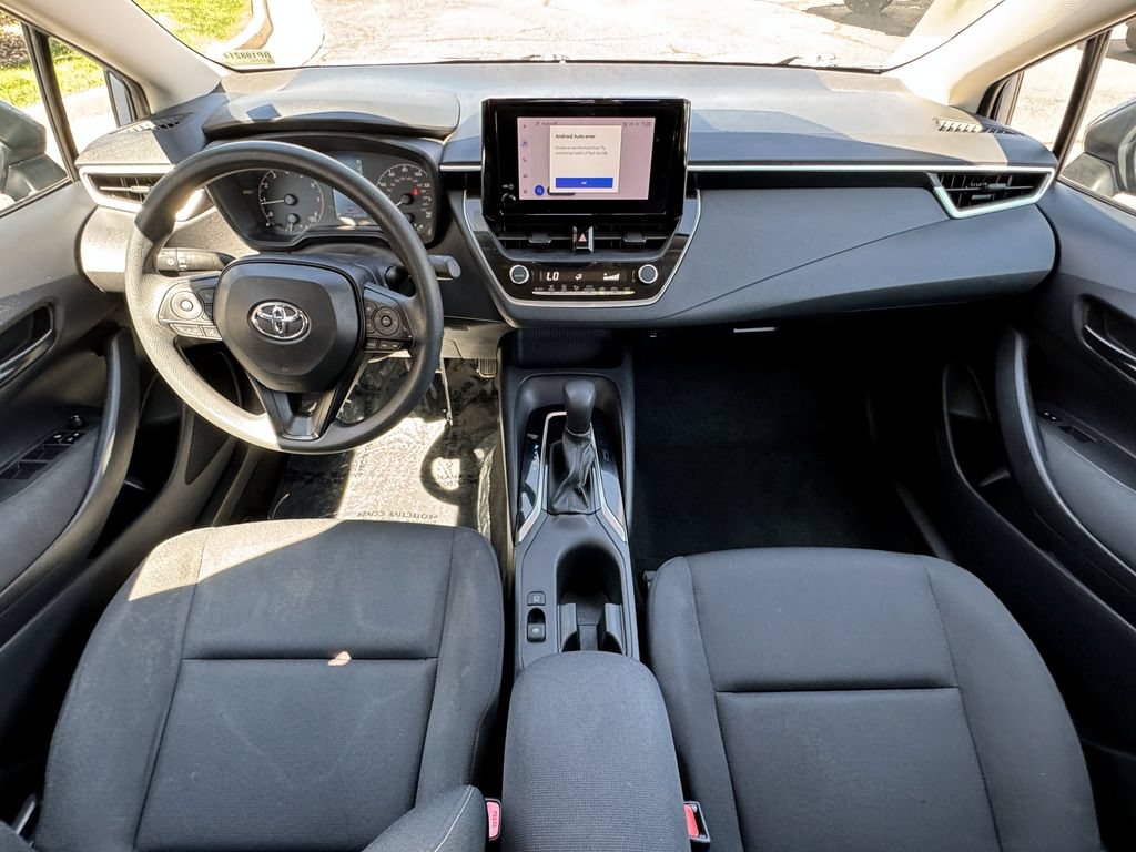 Used 2024 Toyota Corolla LE FWD image 33