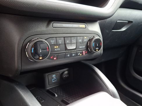 Used 2022 Ford Bronco Sport Outer Banks w/ Tech Package AWD/4WD image 17