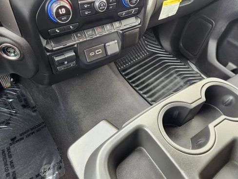 Used 2020 Chevrolet Silverado 1500 LT w/ All-Star Edition AWD/4WD image 22