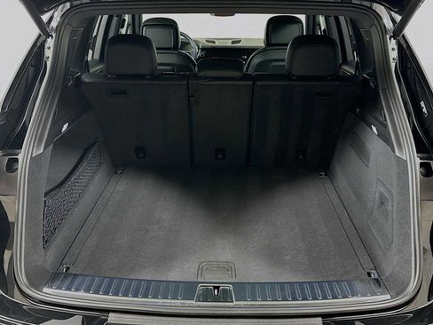 Certified 2025 Porsche Cayenne image 27
