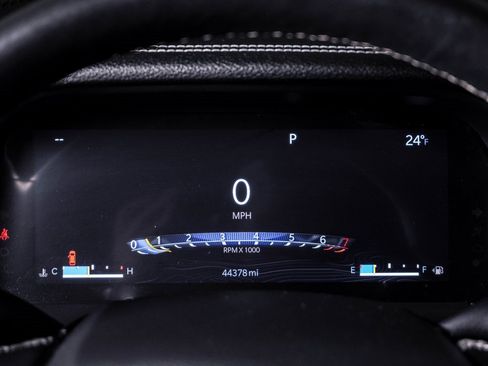 Used 2022 Jeep Grand Cherokee Limited image 21