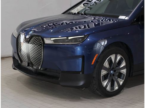 Certified 2024 BMW iX xDrive50 AWD/4WD image 2
