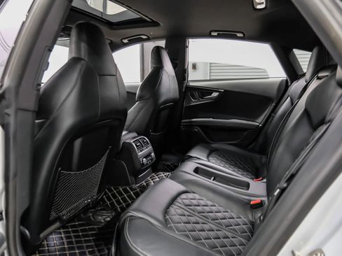 Used 2015 Audi S7 Prestige w/ Driver Assistance Package image 47