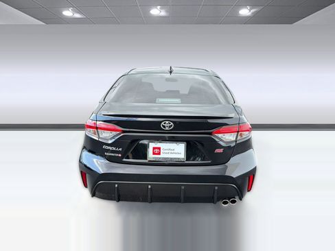 Certified 2024 Toyota Corolla SE FWD image 9