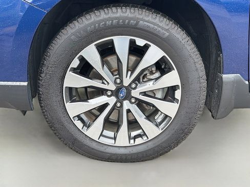 Used 2016 Subaru Outback 3.6R Limited image 39