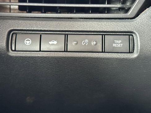 Used 2020 Nissan Altima 2.5 SV image 29