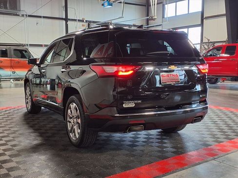 Used 2018 Chevrolet Traverse Premier w/ Driver Confidence II Package image 4