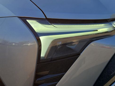 New 2025 Chevrolet Blazer EV RS image 5