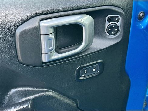 Certified 2021 Jeep Gladiator Sport w/ Quick Order Package 24Q 80Th image 18