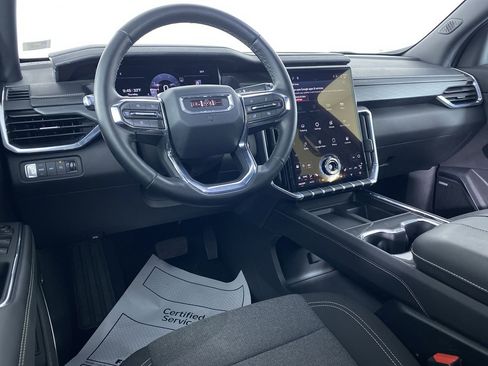 Certified 2025 GMC Acadia Elevation image 2