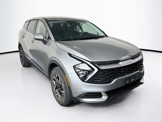 Certified 2023 Kia Sportage LX AWD/4WD image 3