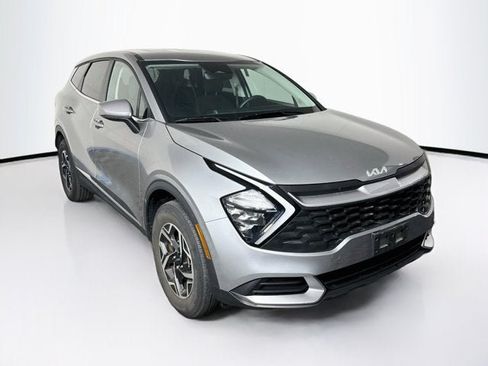 Certified 2023 Kia Sportage LX AWD/4WD image 3