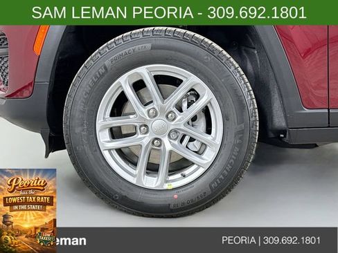 New 2025 Jeep Grand Cherokee Laredo image 29