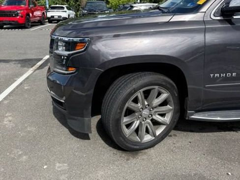 Used 2018 Chevrolet Tahoe Premier AWD/4WD image 7