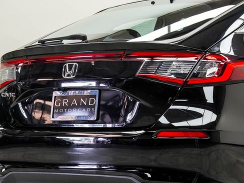 Used 2023 Honda Civic LX image 13