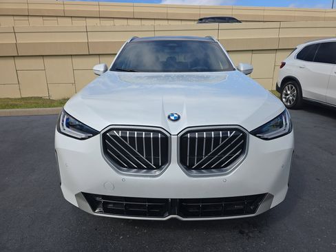 Certified 2025 BMW X3 xDrive30i w/ Convenience Package image 4