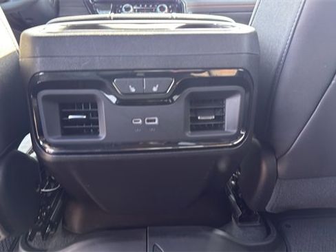 Used 2024 GMC Sierra 2500 AT4 w/ AT4 Premium Plus Package image 35