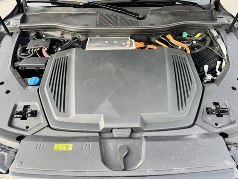 Certified 2022 Audi e-tron Premium Plus image 26