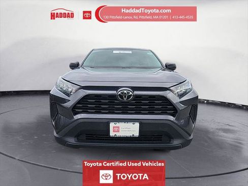 Certified 2022 Toyota RAV4 LE AWD/4WD image 9