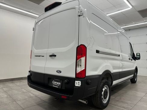 New 2026 Ford Transit 250 148 Medium Roof image 12