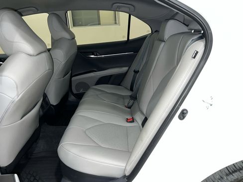 Used 2023 Toyota Camry XLE w/ Cold Weather Package image 14