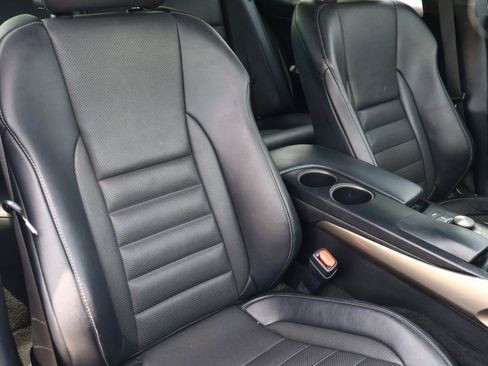Used 2016 Lexus IS 200t w/ F Sport Package RWD image 17